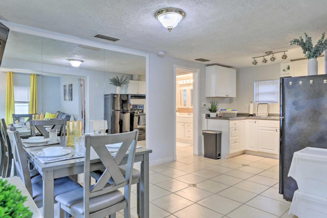 Central Sarasota Home 8 Mi To Siesta Key! Екстер'єр фото